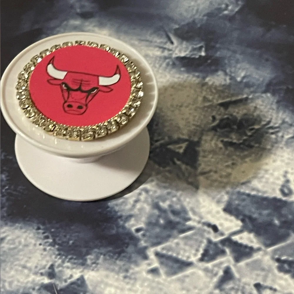 Chicago bulls phone accessory